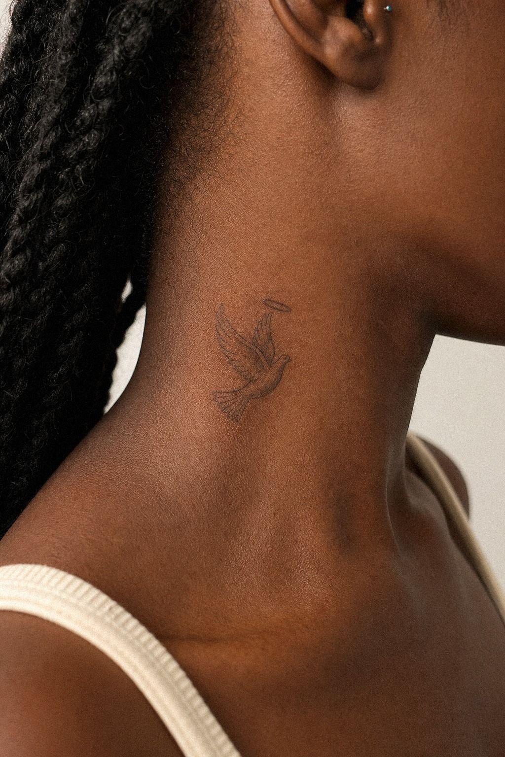 Halo On The Neck, But Keep It Graphic