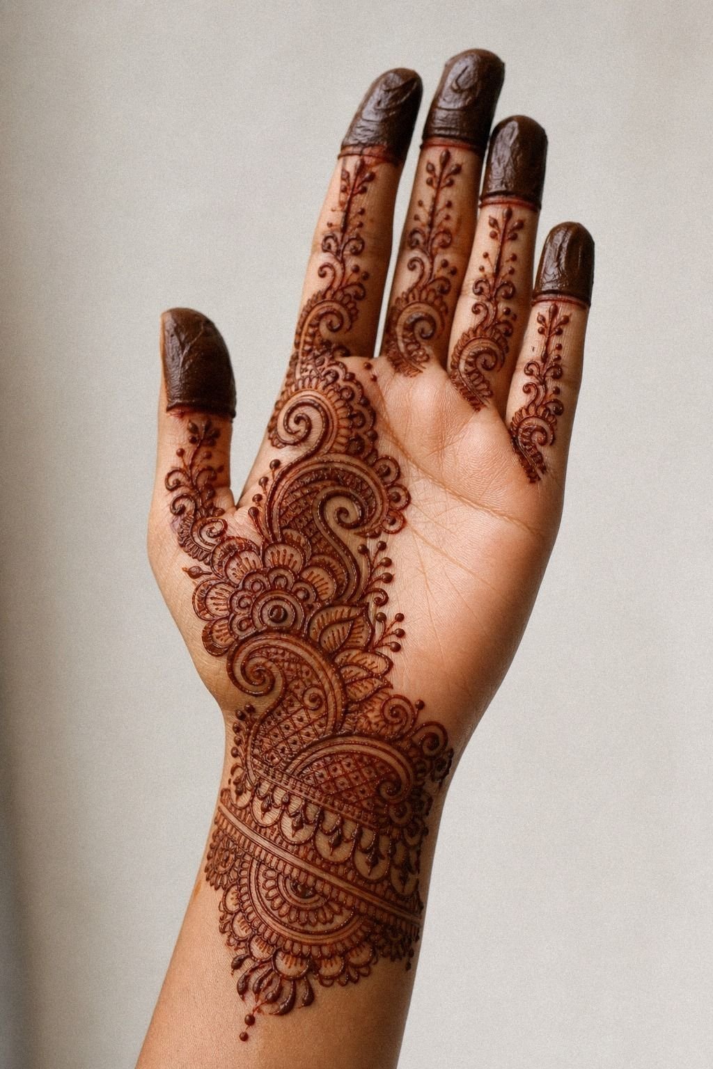 I Framed Fingertips With Light Henna Caps
