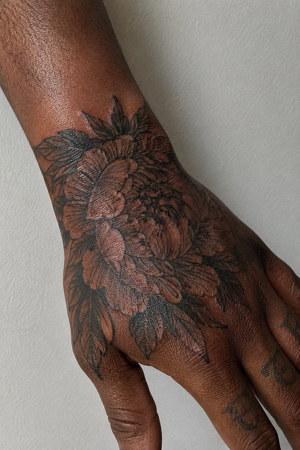 Hand Poke a Peony with Tebori on the Hand