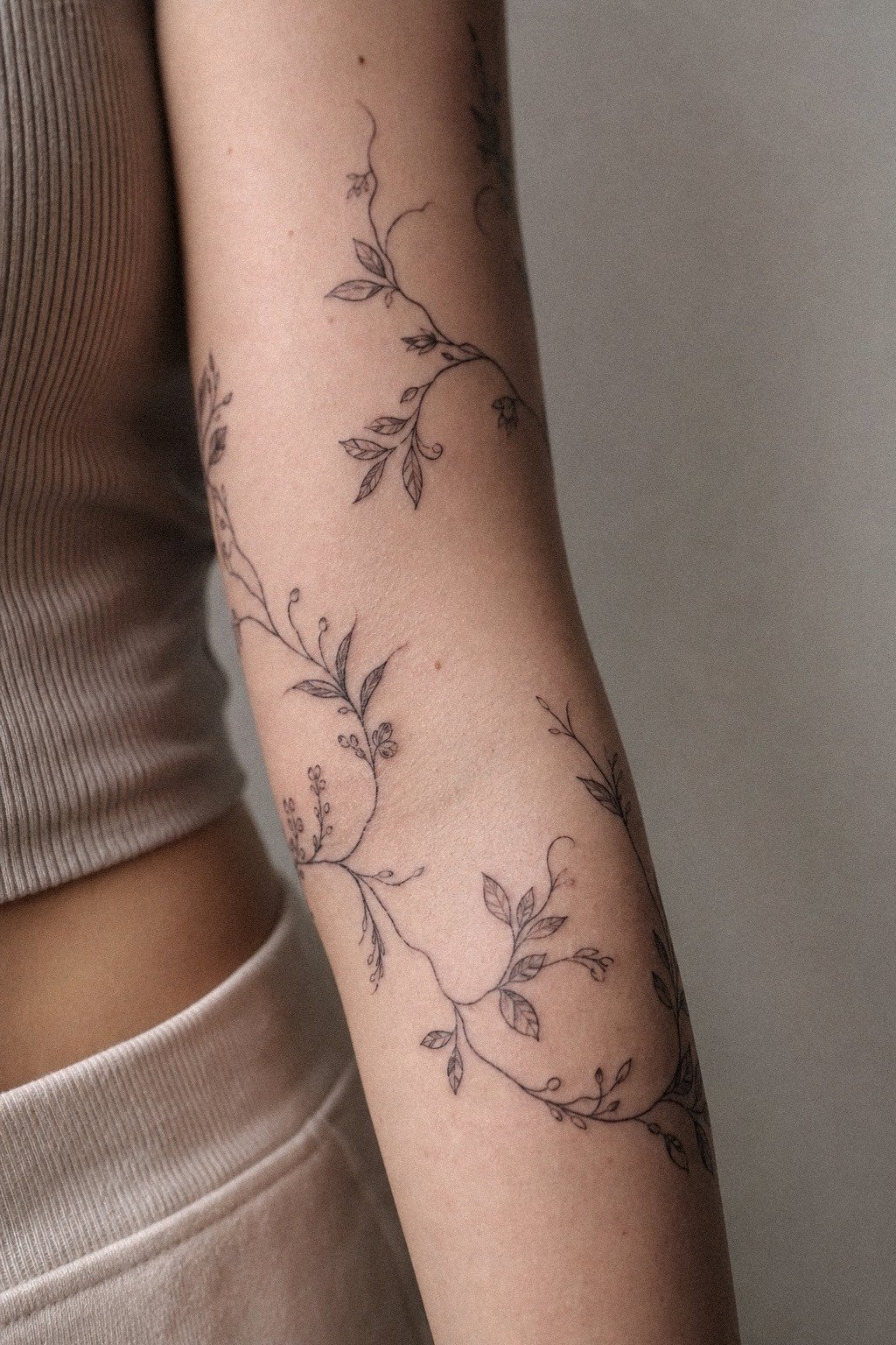 I Used Vines To Connect The Forearm