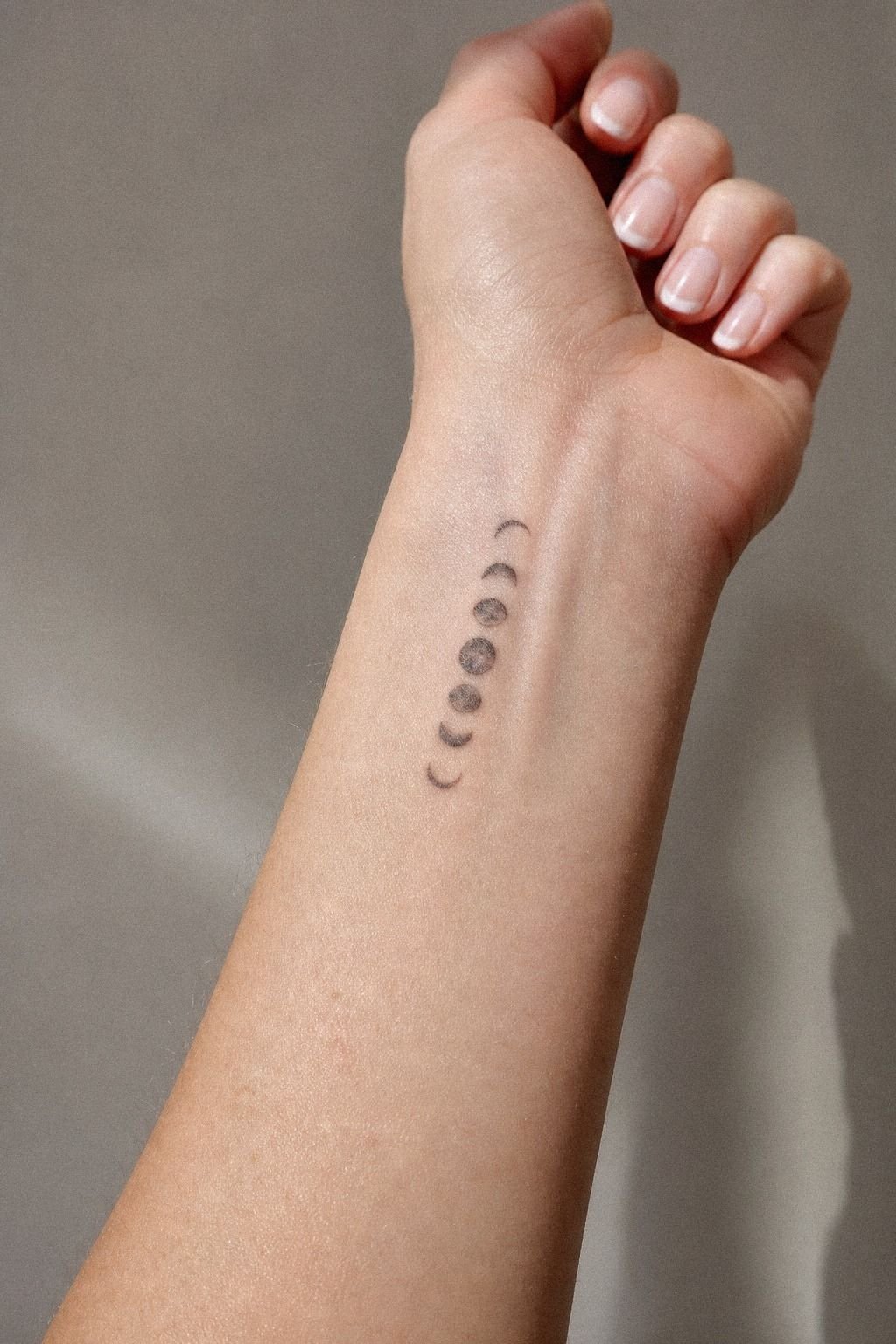 Place A Moon Phase Along Side Wrist