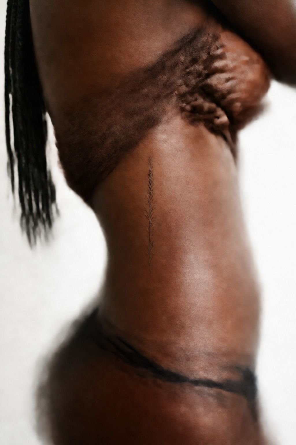 Tuck a small botanical sprig between the ribs