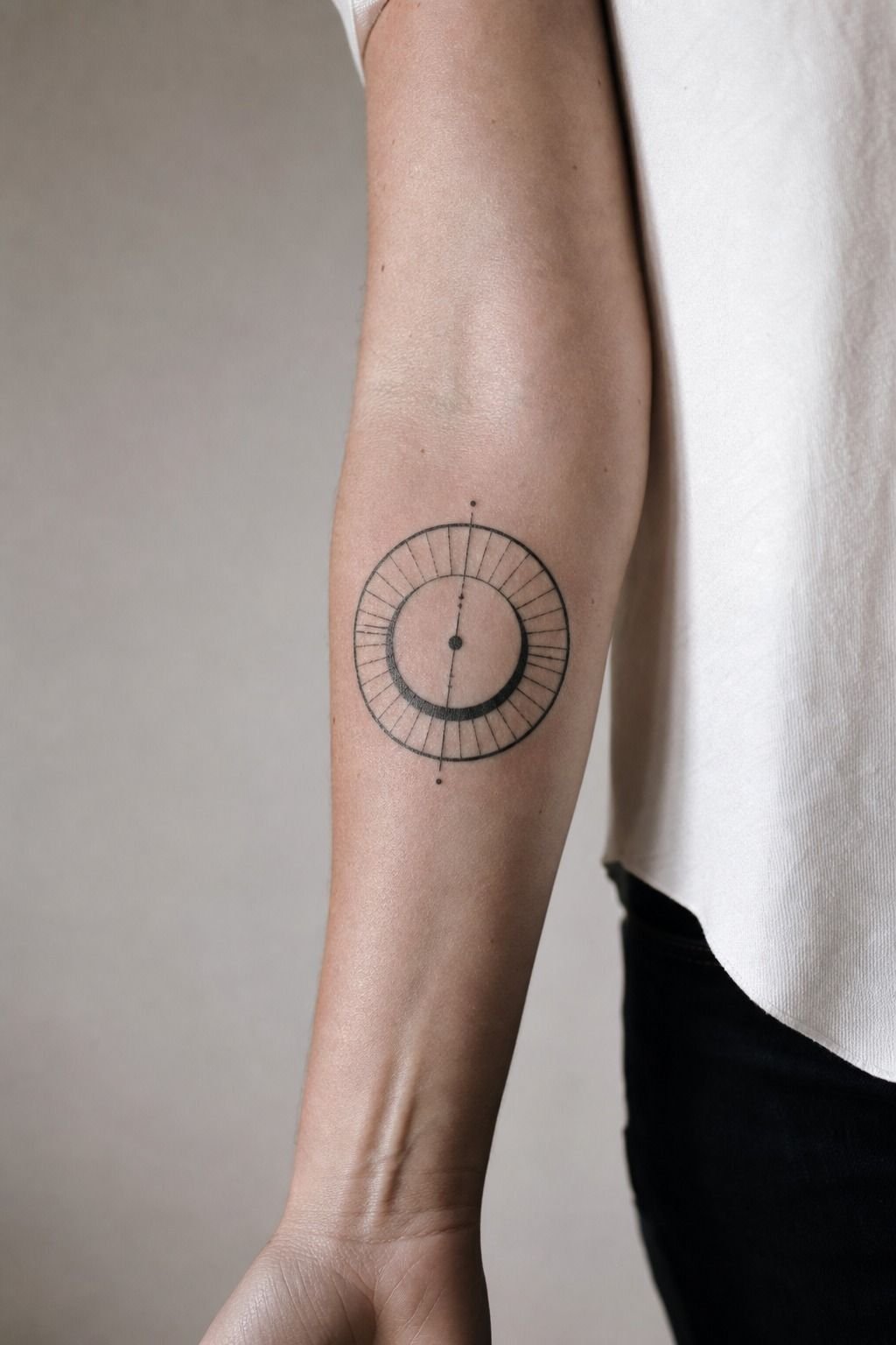 I Kept The Outer Ring Crisp (Forearm, Fair Cool-Pink Skin, Healed Look)