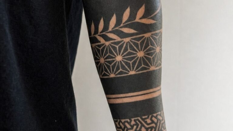 I Thought Blackwork Tattoo Would Blur, Then I Found Out It Actually Doesn’t