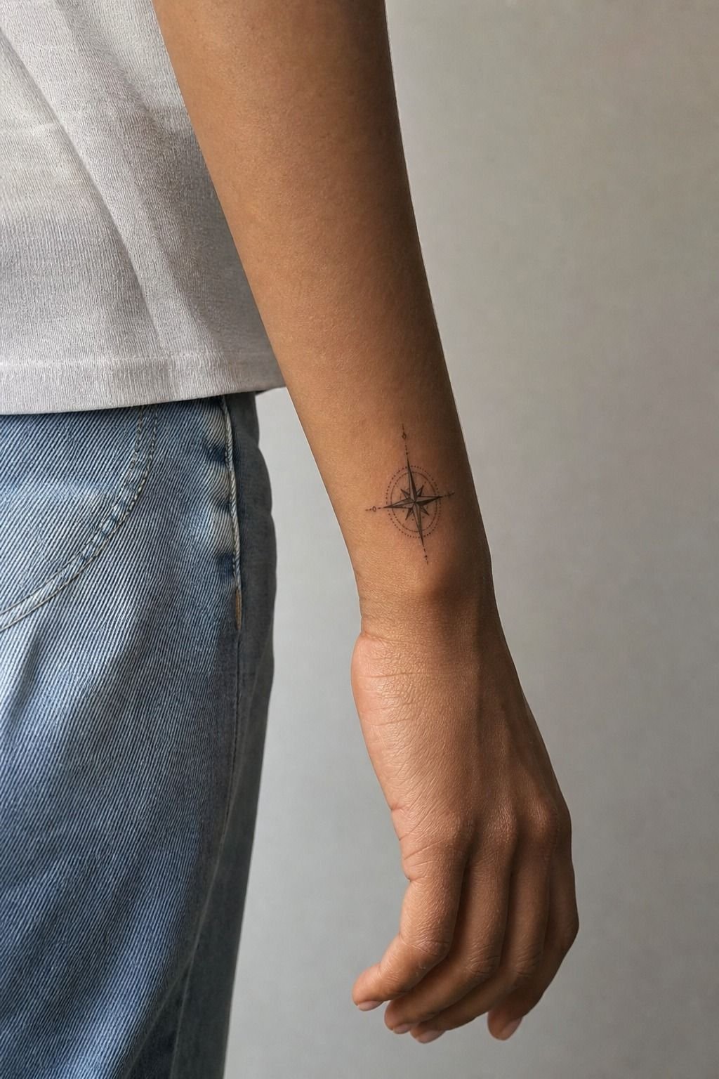 Move the Compass Toward the Side Wrist