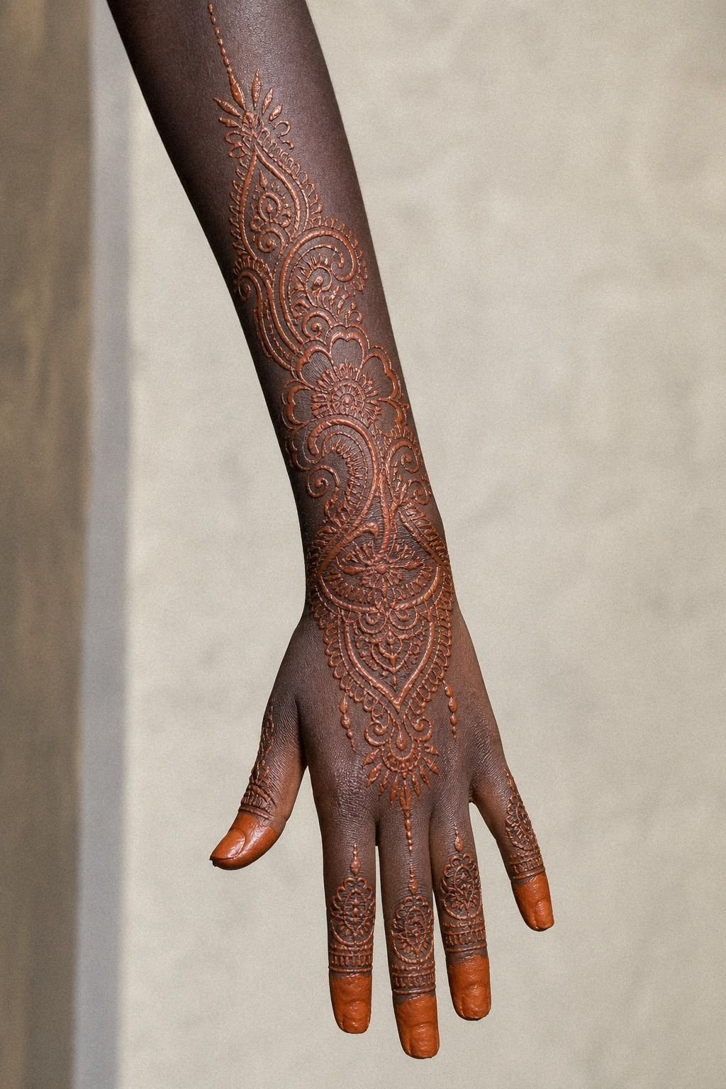 I Framed Fingertips With Light Henna Caps