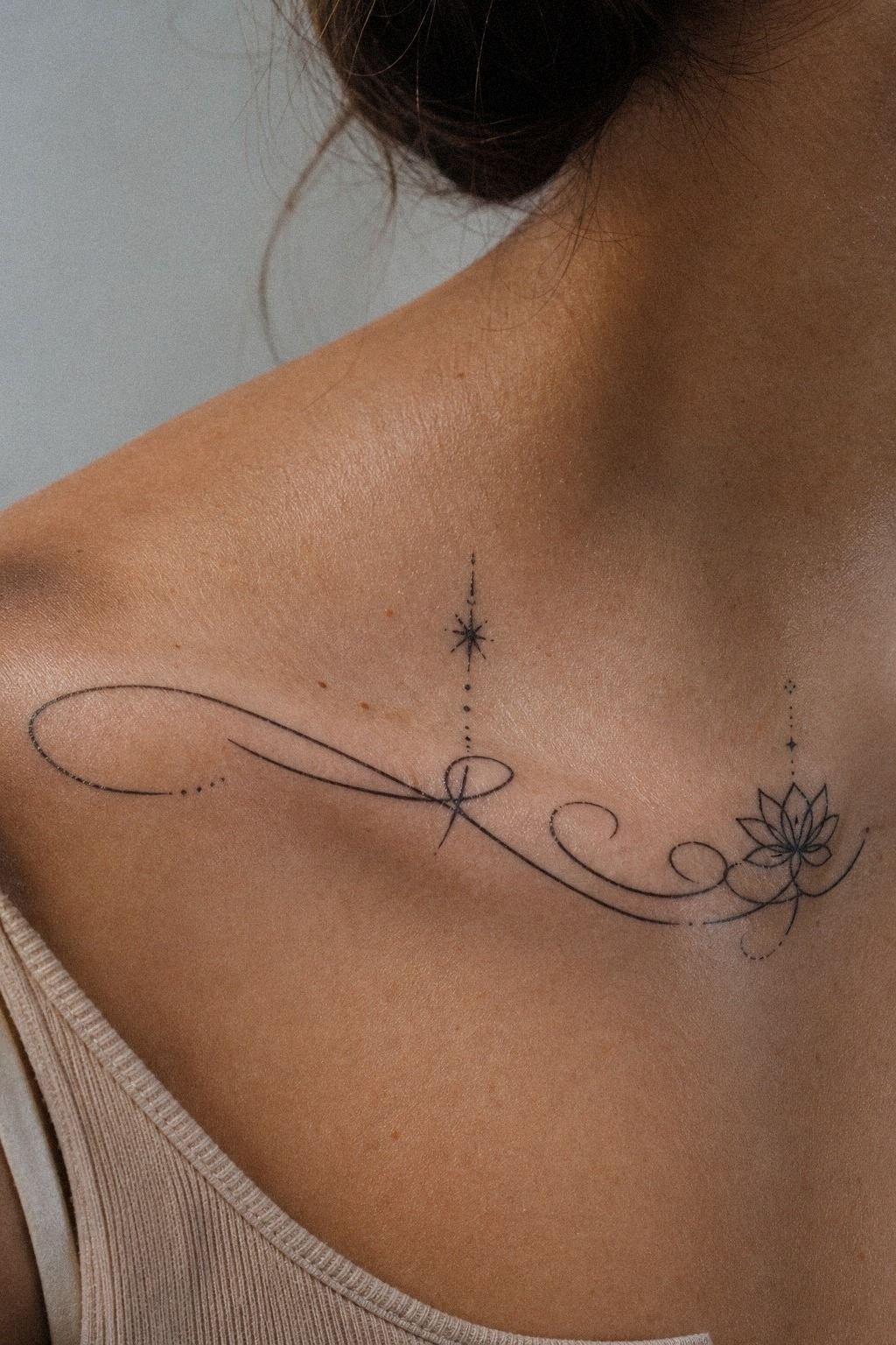 Pick A Meaningful Collarbone Script Tattoo