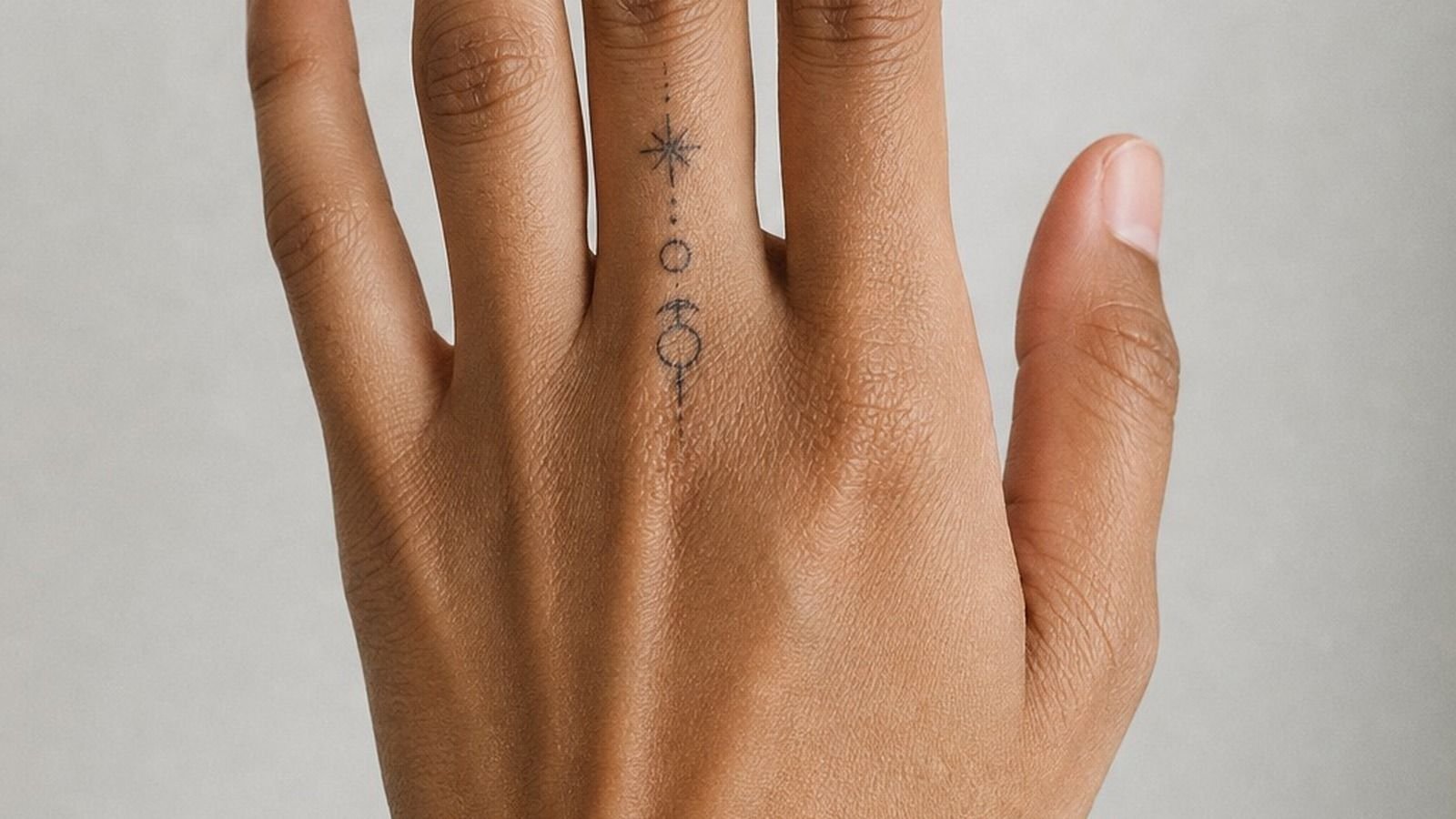 Timeless Classy Tattoos That Stay Polished for Years