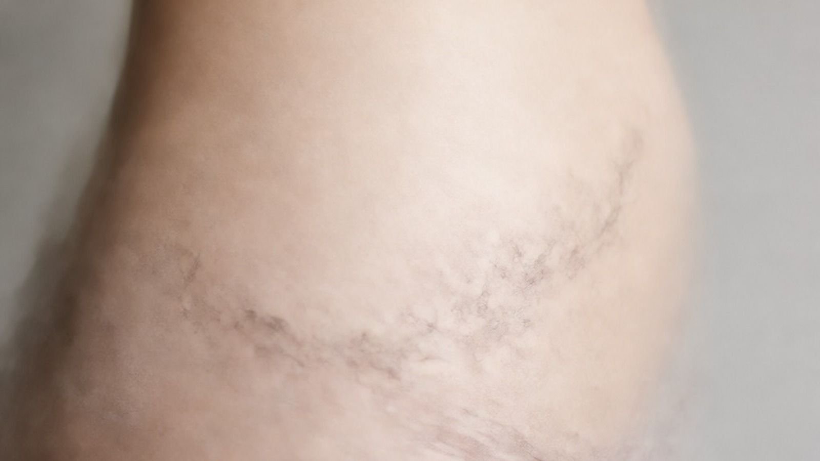 19 Pelvic Tattoo Ideas for Women: Placement, Pain, Cost, and Healing