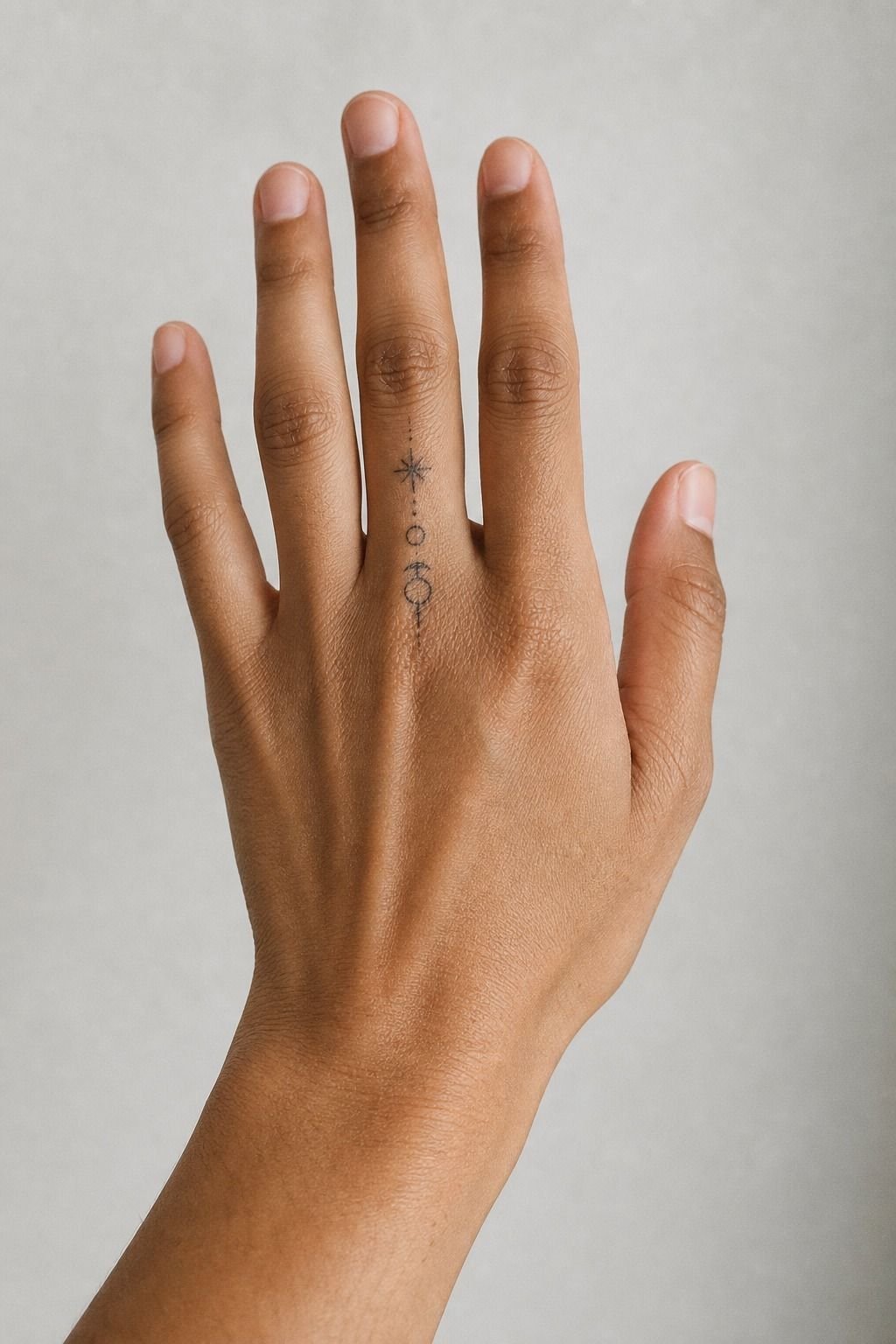 Minimalist Finger Tattoos With Clean Linework
