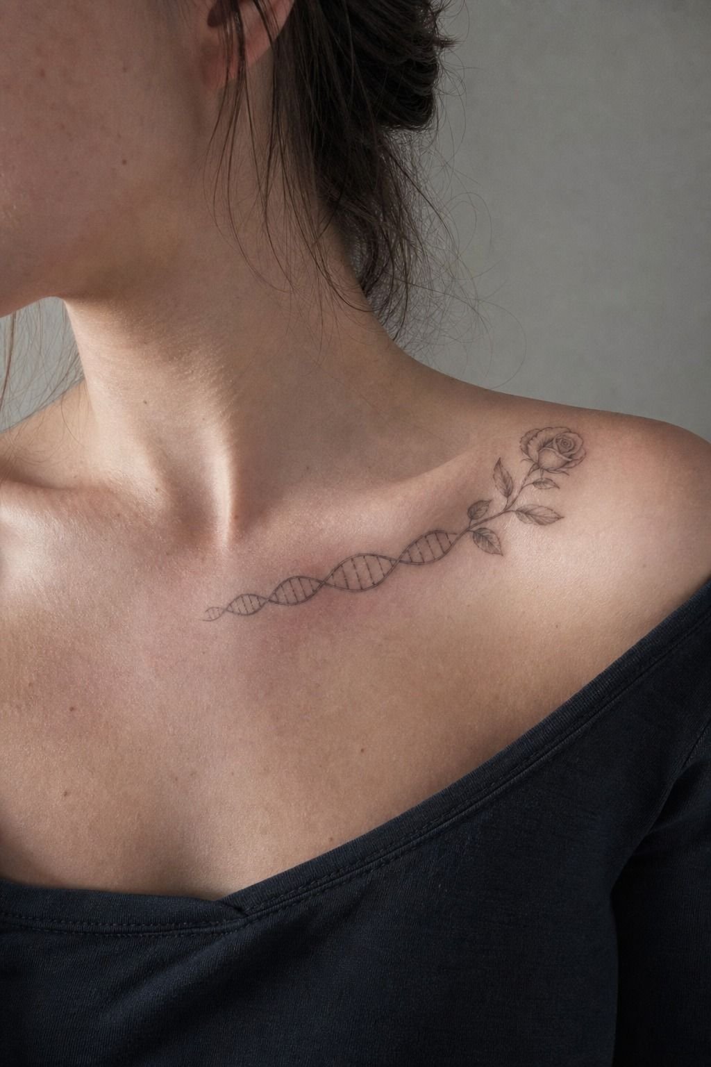 Minimalist DNA Strand with a Blooming Rose