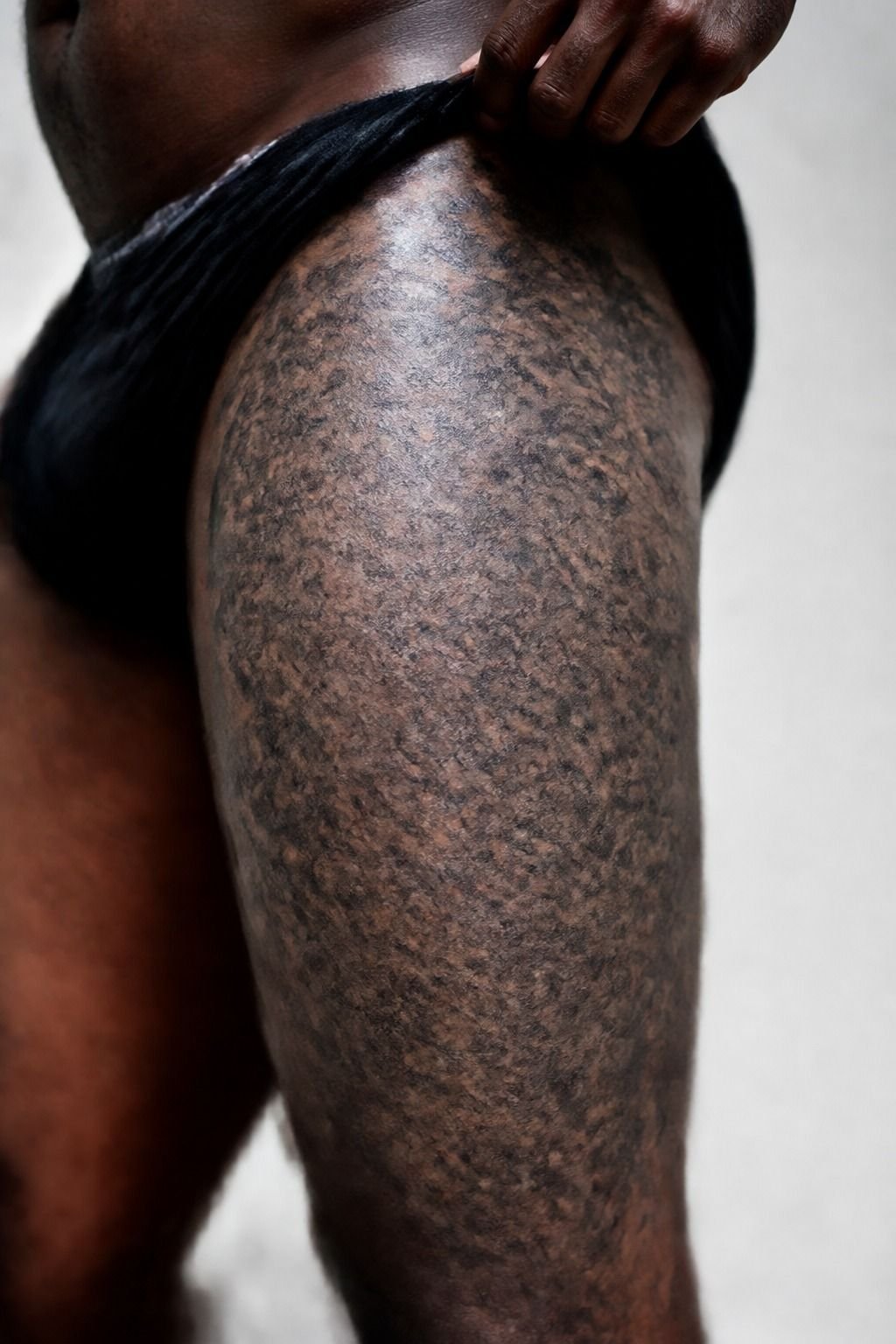 Blend Japanese Motifs Across the Whole Leg