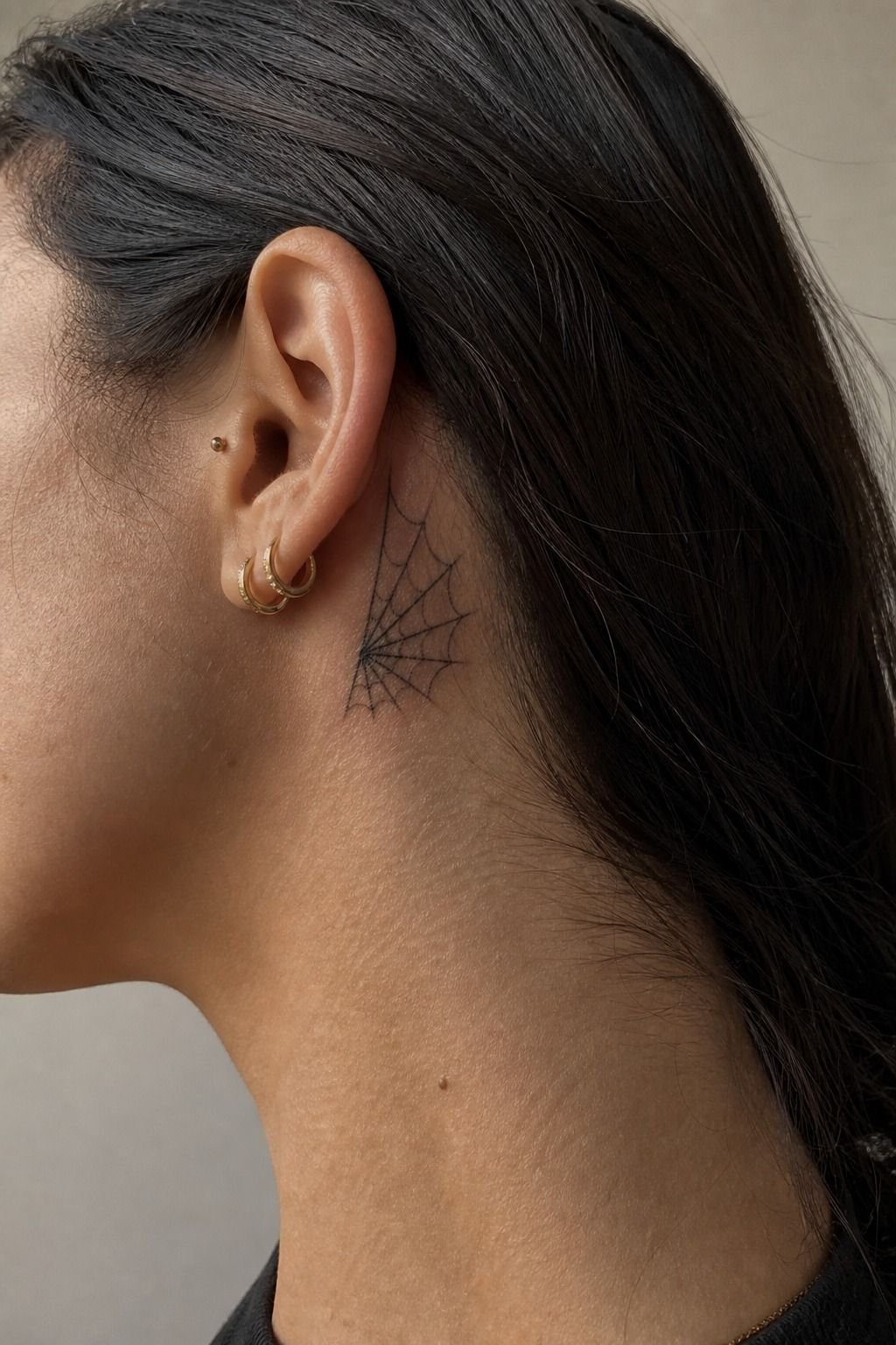 I Placed a Spiderweb Behind My Ear