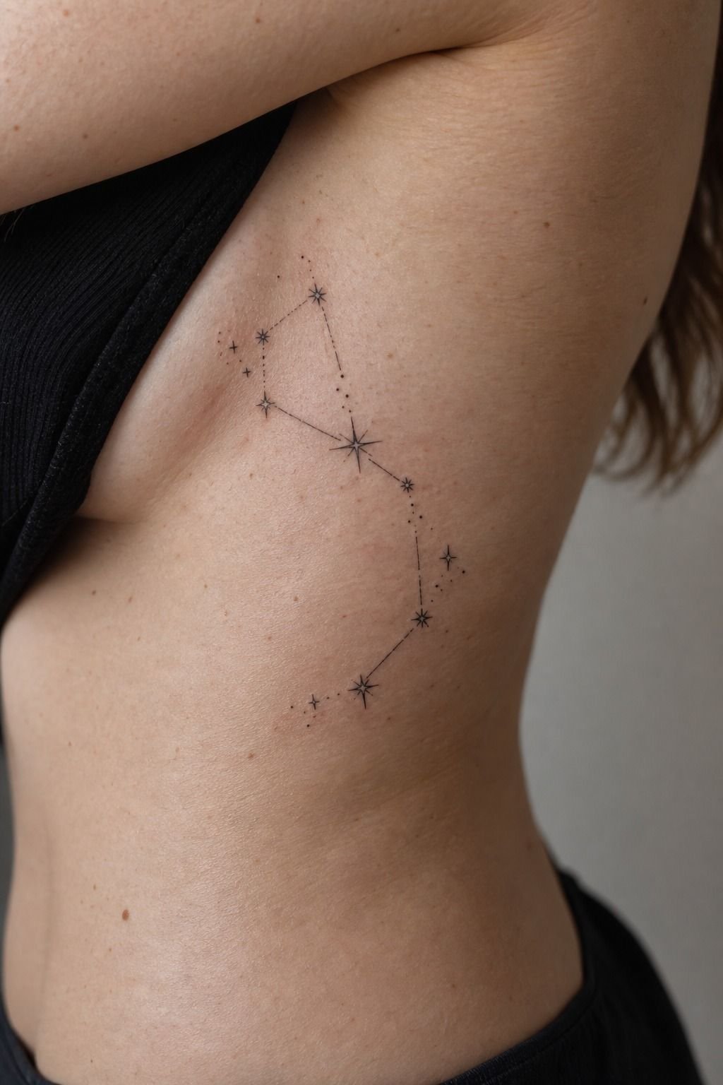 I Considered A Minimal Constellation For Siblings