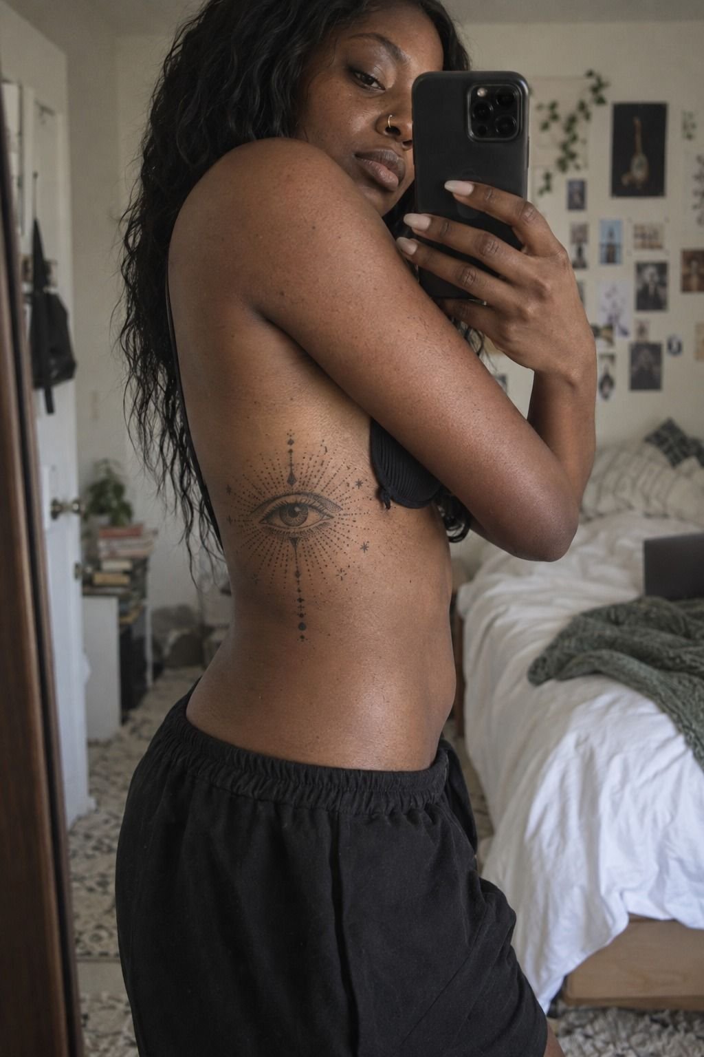 What Makes a Symbolic Dotwork Eye Work on the Ribcage?