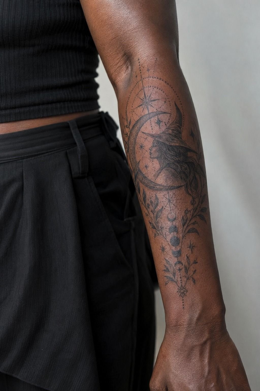 Sorcière Lunaire en Dotwork Mystique