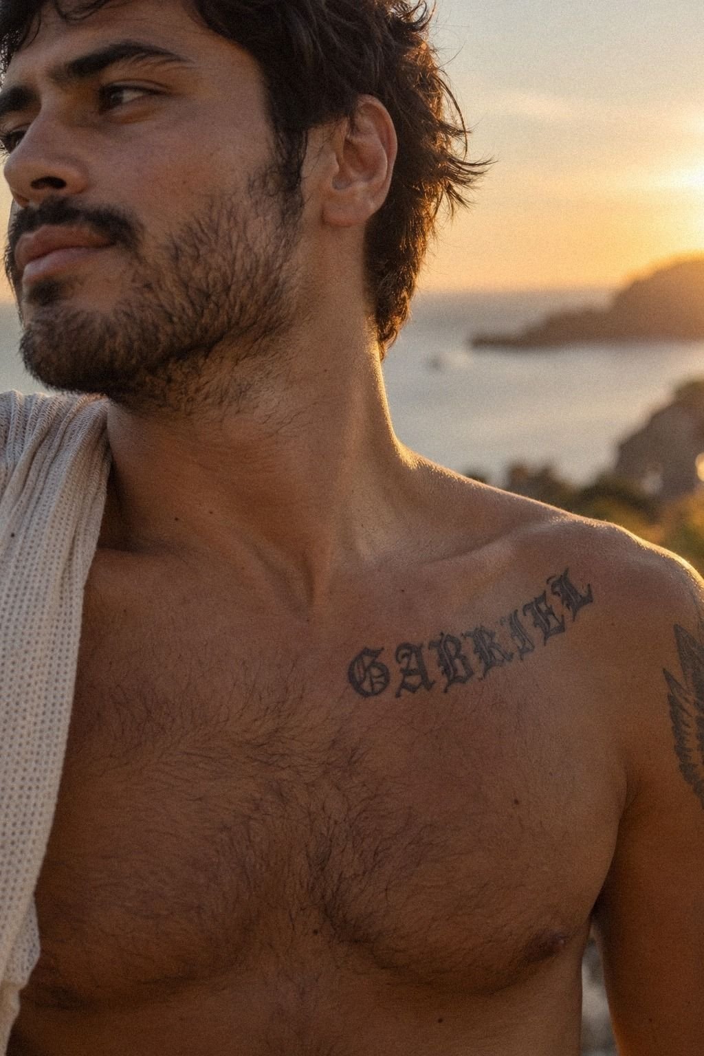 Why Bold Lettering Works Across the Collarbone