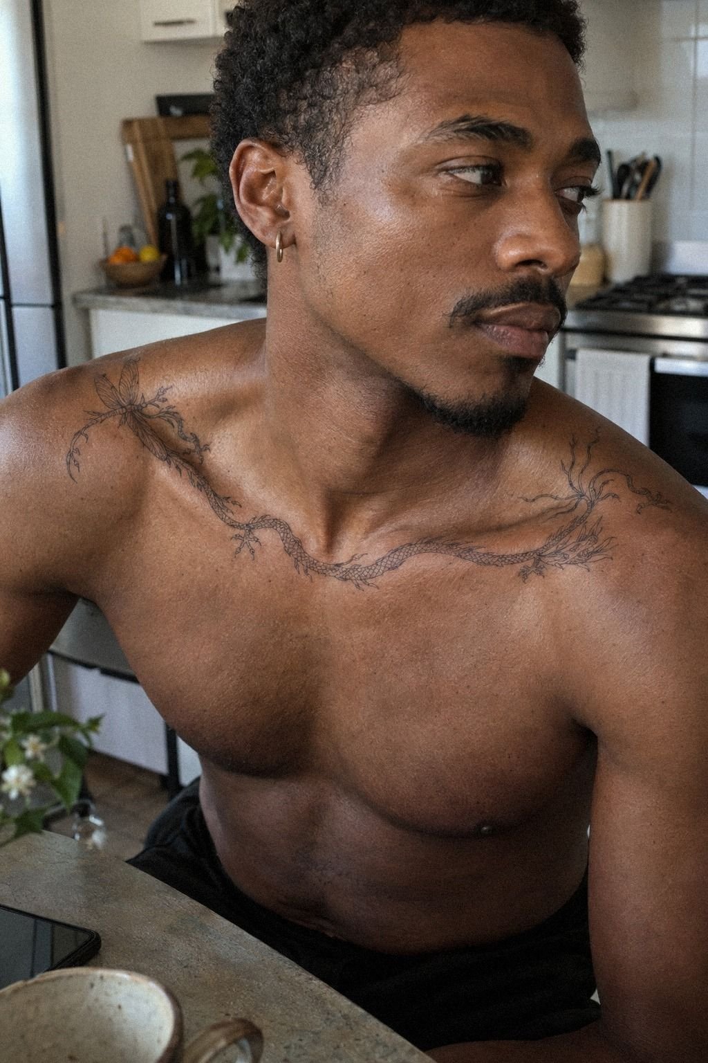 Dragonfly Collarbone Placement: Sharp or Soft?